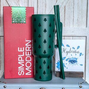 Simple Modern Trek Tumbler Christmas Tree 🌲40oz NEW